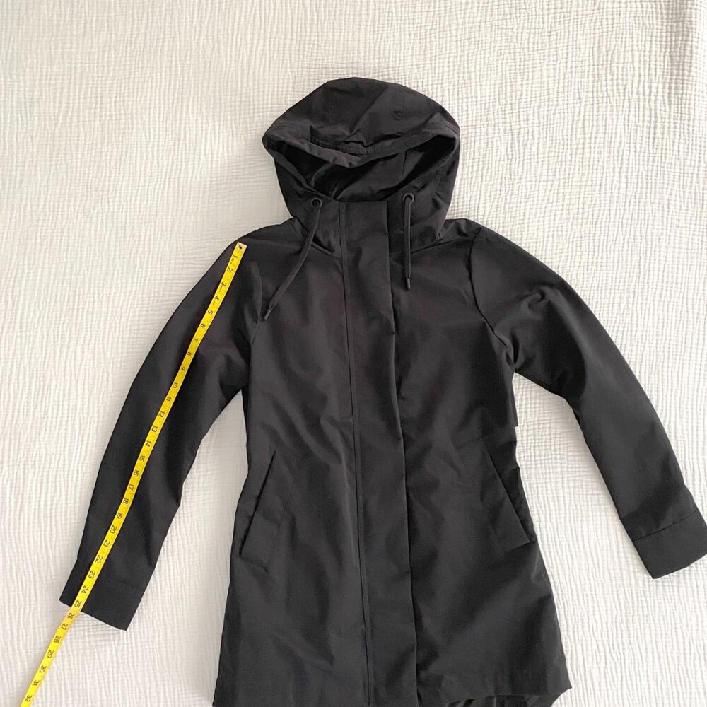 Athleta Hooded Raincoat (S) NWOT - Picture 6 of 11